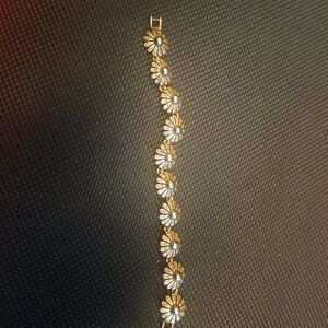 Elegant Gold and Silver Floral Bracelet